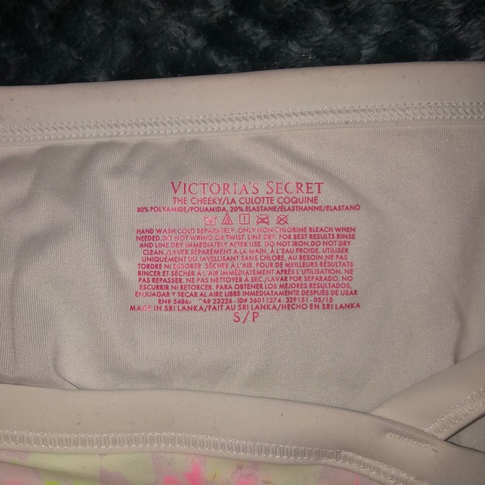VS bikini - Picture 4 of 6